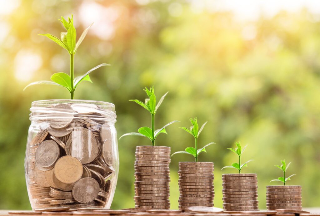 I grandi gruppi bancari che finanziano la green economy I grandi gruppi bancari che finanziano la green economy